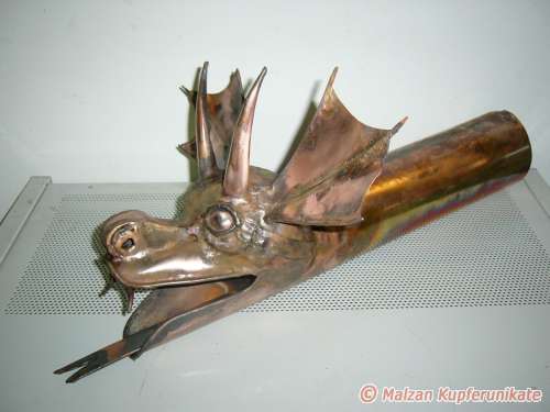 Drachenkopf-Wasserspeier